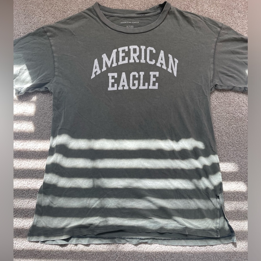 American Eagle, XS tee shirt, green.
